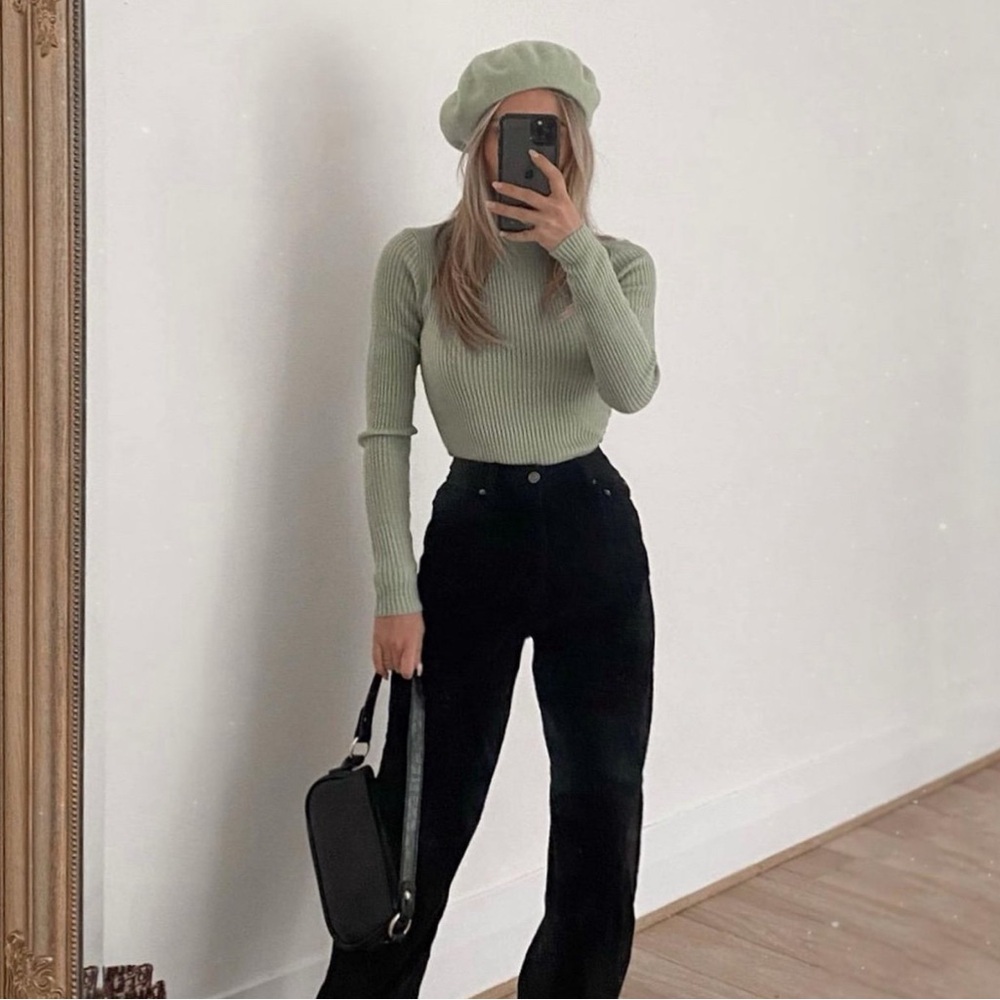 ASOS Matching Turtle Neck and Beret Hat in Sage Green